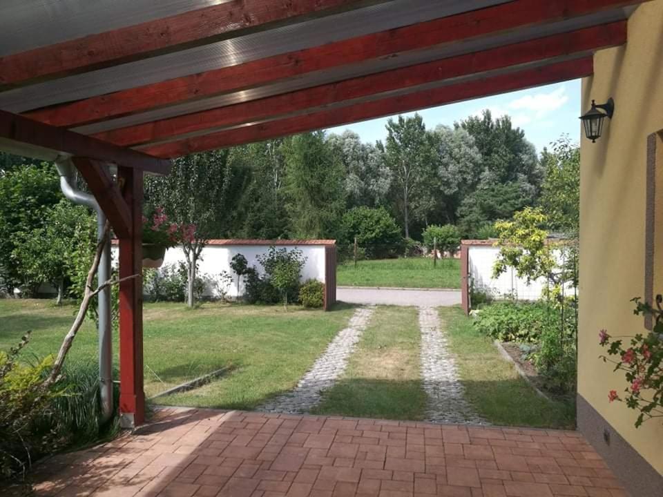 Ubytovani U Spacku Palava Novosedly  المظهر الخارجي الصورة